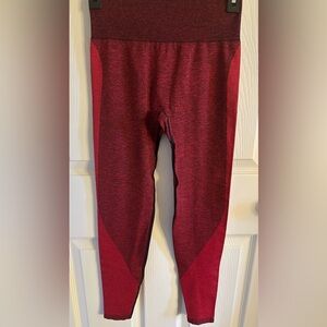 Victoria's Secret Pink women Maroon Leggings